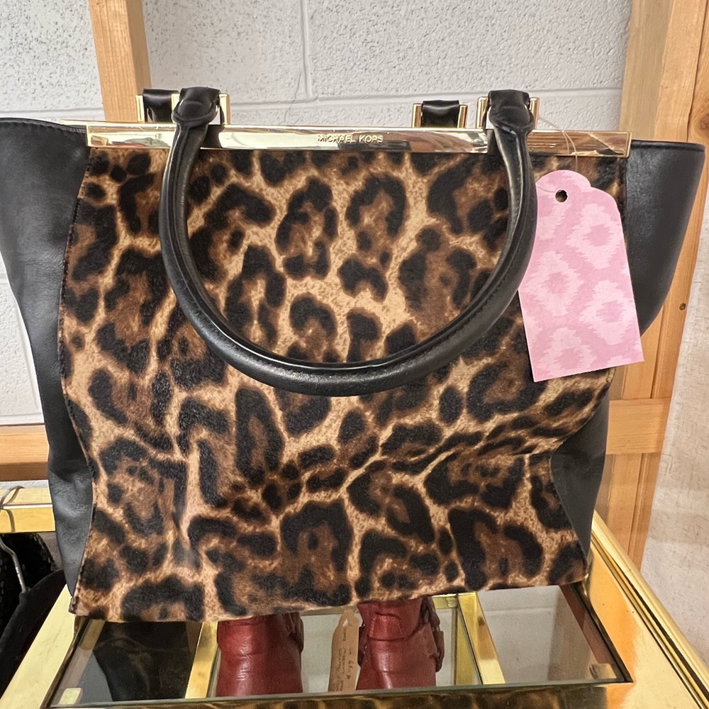 MK Lana Bag with match wallet